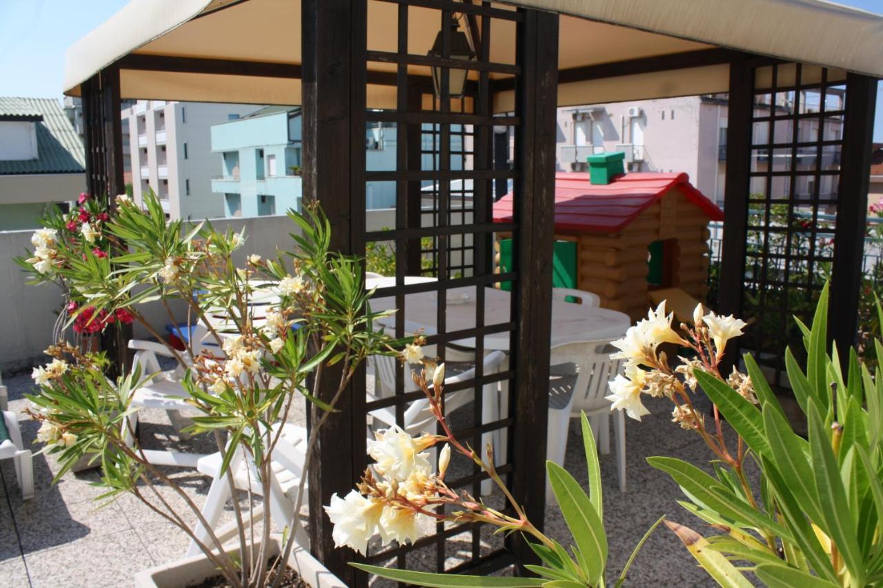 Residence Le Vele Cattolica Dış mekan fotoğraf