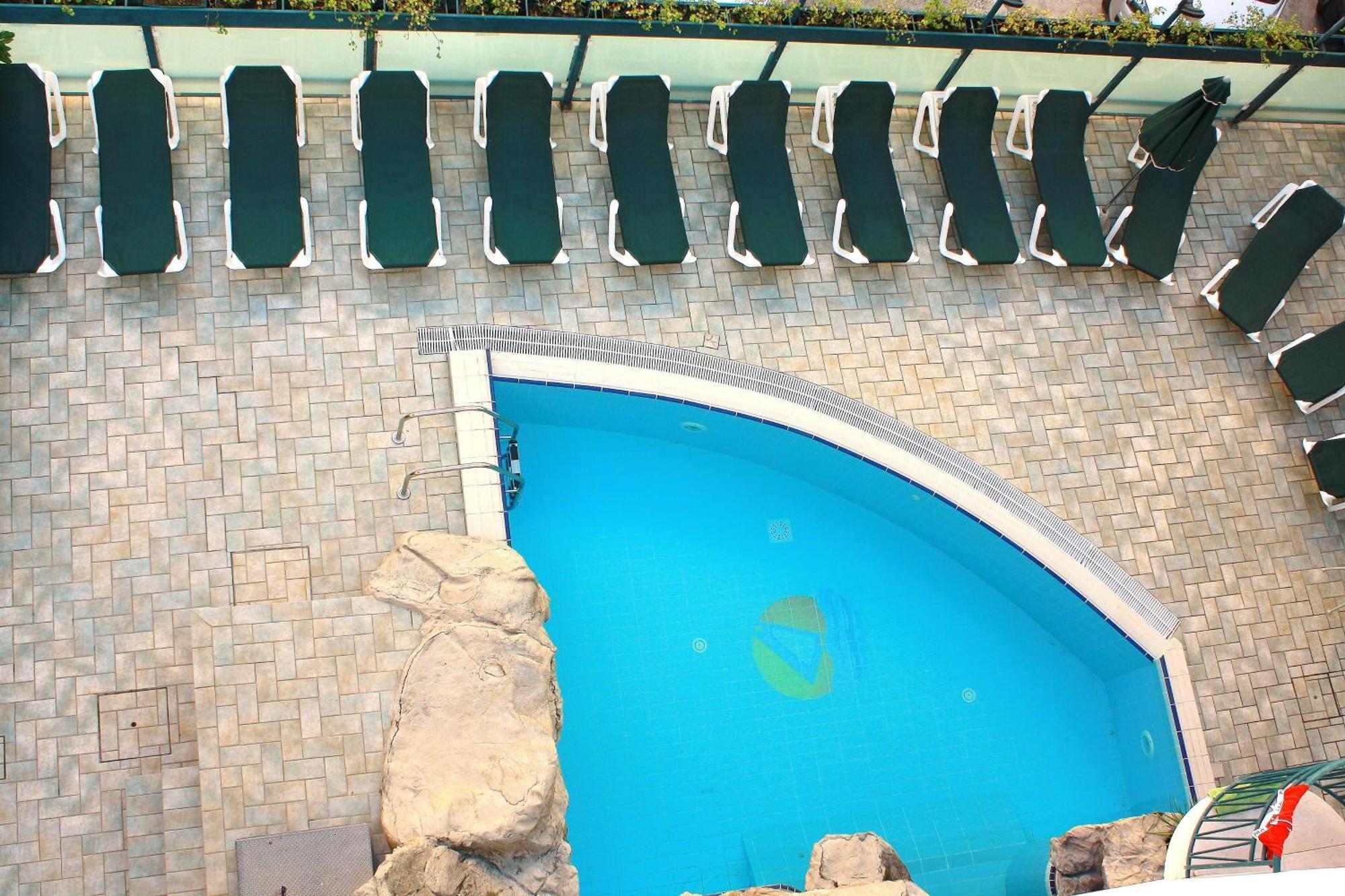 Residence Le Vele Cattolica Dış mekan fotoğraf