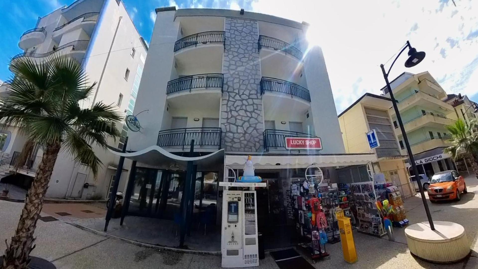 Residence Le Vele Cattolica Dış mekan fotoğraf