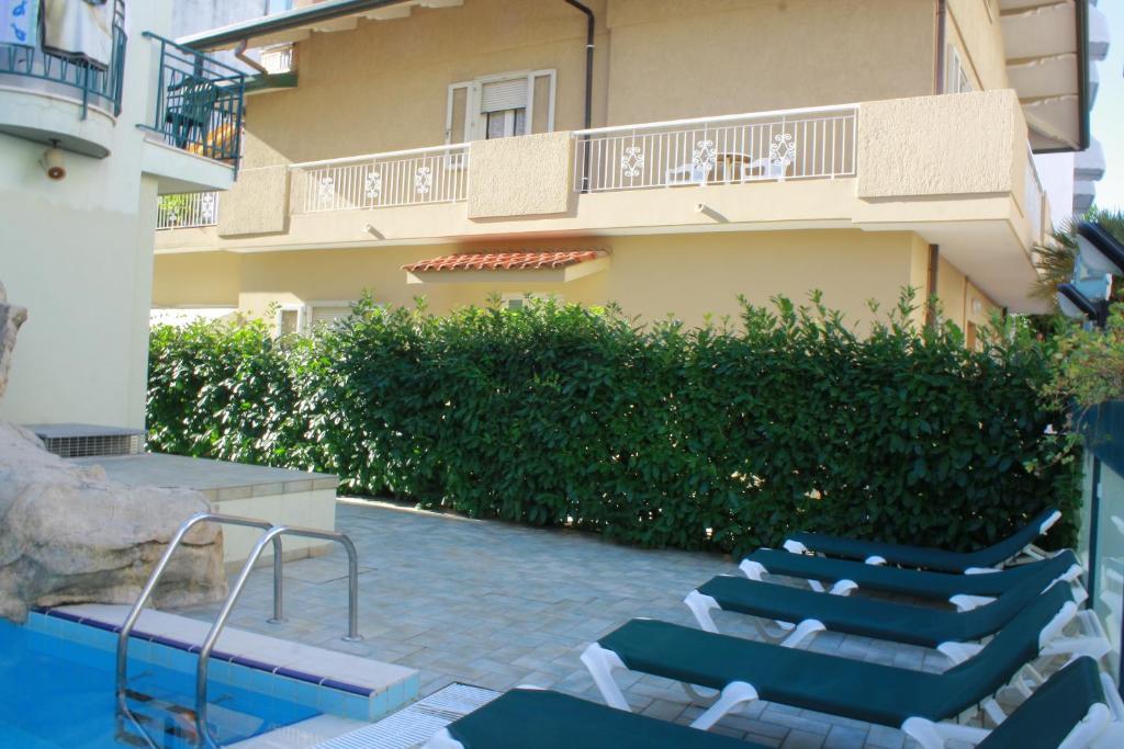 Residence Le Vele Cattolica Dış mekan fotoğraf